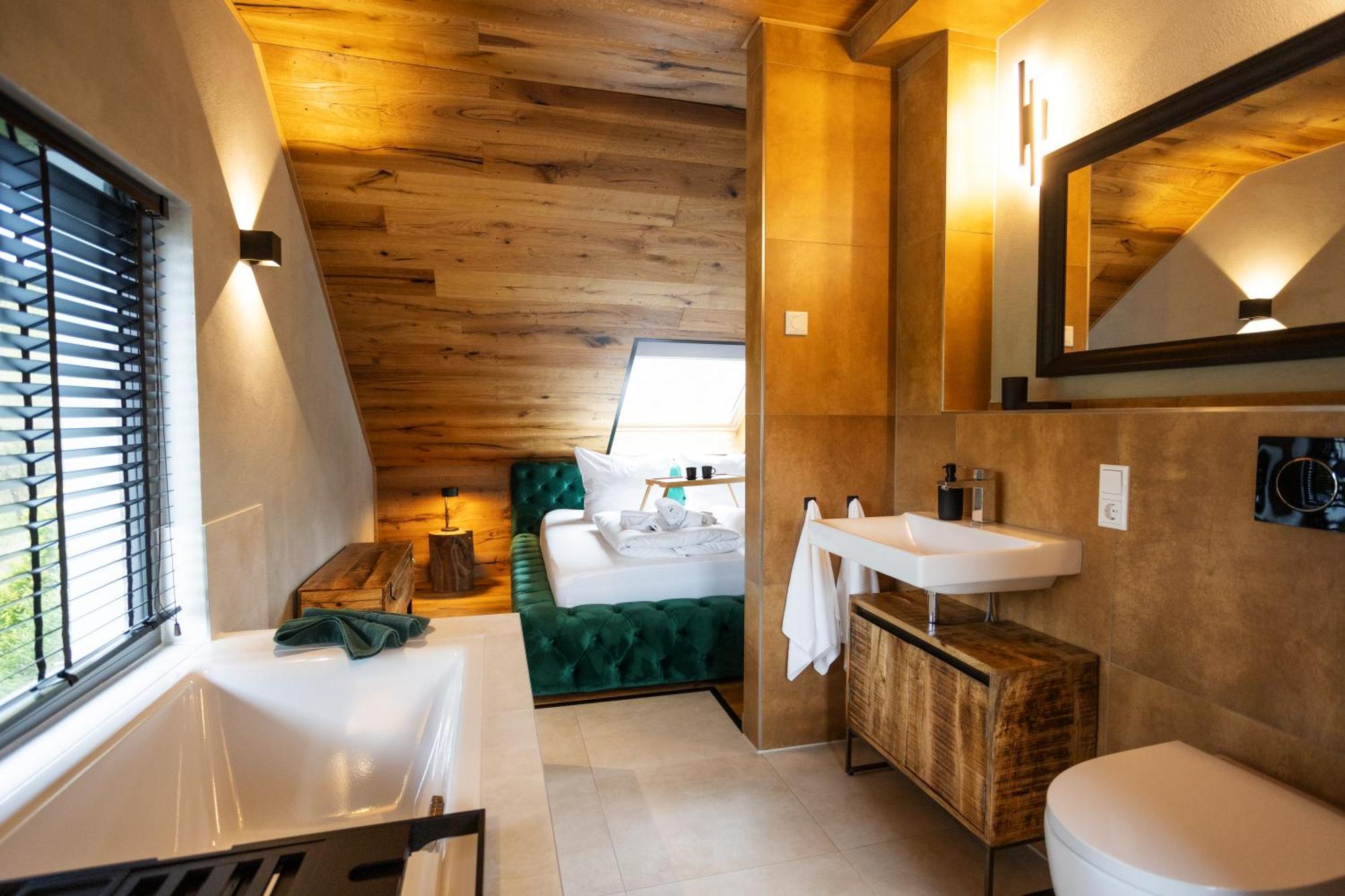 Sauerland Chalets - "Die Chalets Herzenssache" Winterberg Extérieur photo